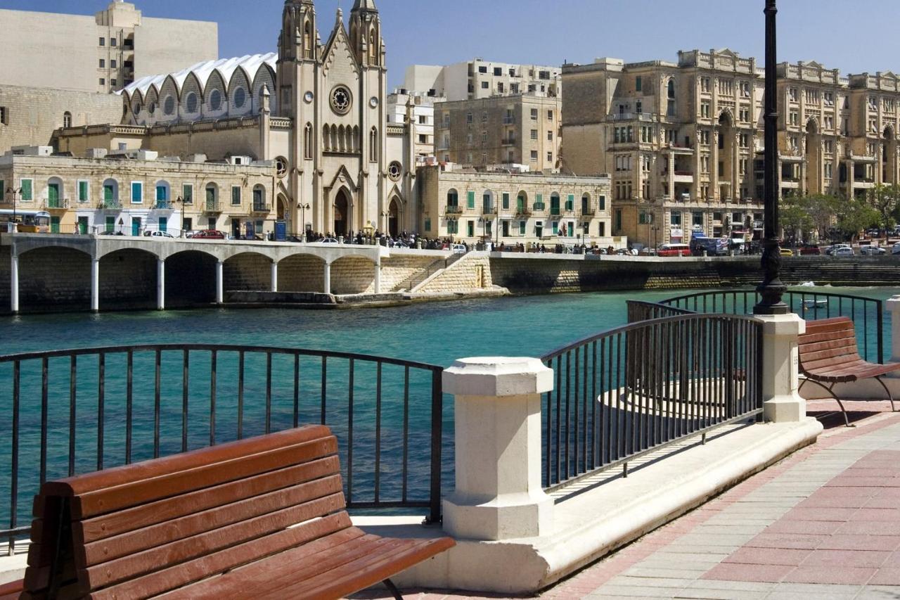 Modern 3 Bedroom Apartment in Central Sliema Buitenkant foto